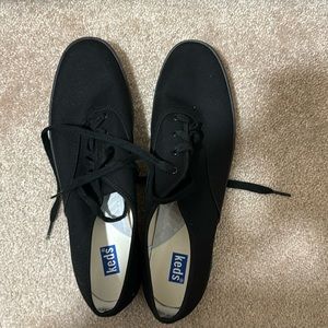 New old stock.  Very rare all black womens keds size 13m.
